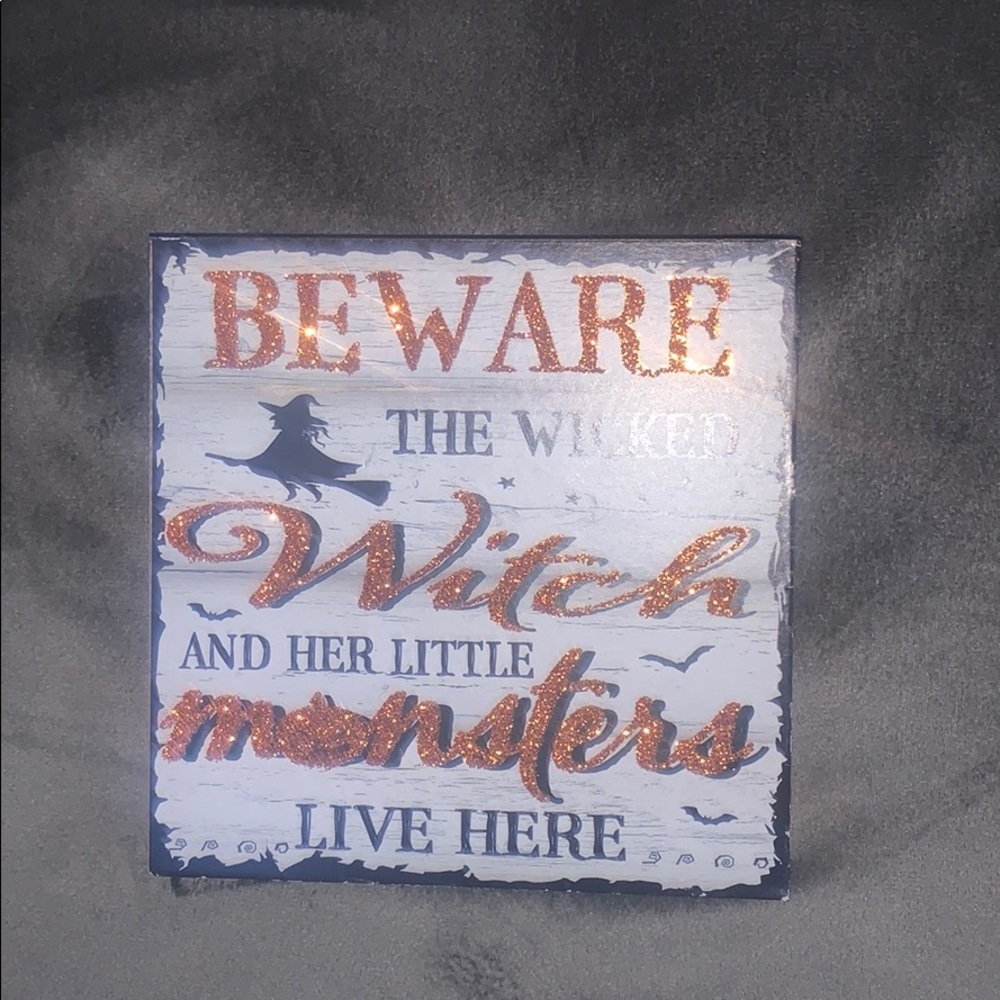 halloween sign